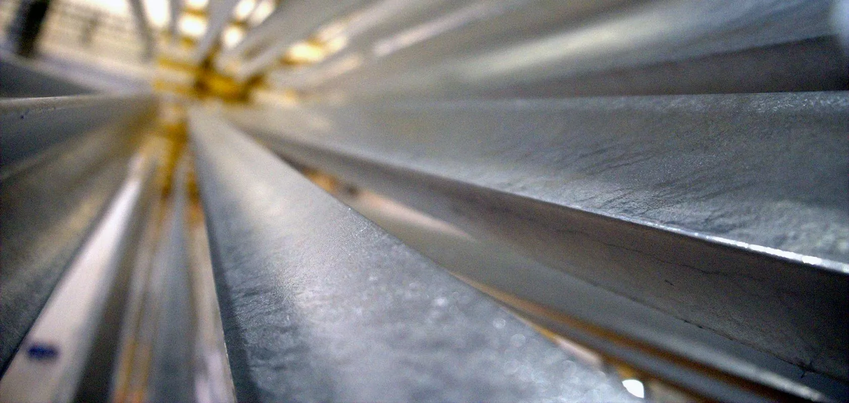 Виды цинкования при производстве опор освещения.